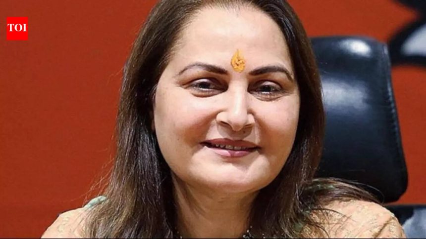 'Dhurandhar: The Revenge': Veteran actress Jaya Prada praises Aditya Dhar and Ranveer Singh's film; says, " I'm very proud of