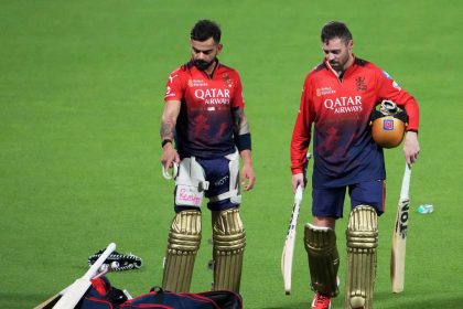 IPL 2026: Virat Kohli turns bowler to help his opening partner Phil Salt
