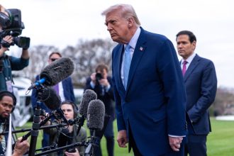 Pakistan Seeks to Mediate Peace Talks With US, Iran in Islamabad
