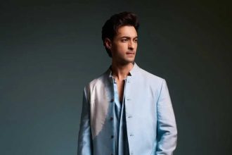 Aayush Sharma asked for Rs 10 crore from his father to launch himself