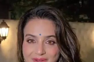 Ameesha Patel says late Asha Bhosle's song marked her first step in Bollywood: Will cherish it all my life