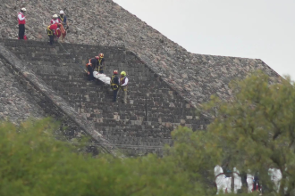 Canadian tourist killed, 13 injured in Mexico pyramid shooting