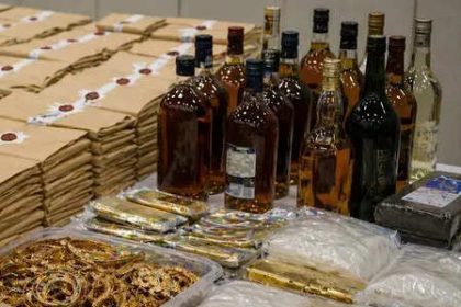 Cumulative seizures of potential poll inducements in West Bengal, Tamil Nadu touches Rs 1,072 crore