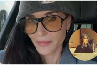 Demi Moore and Rita Wilson reunite