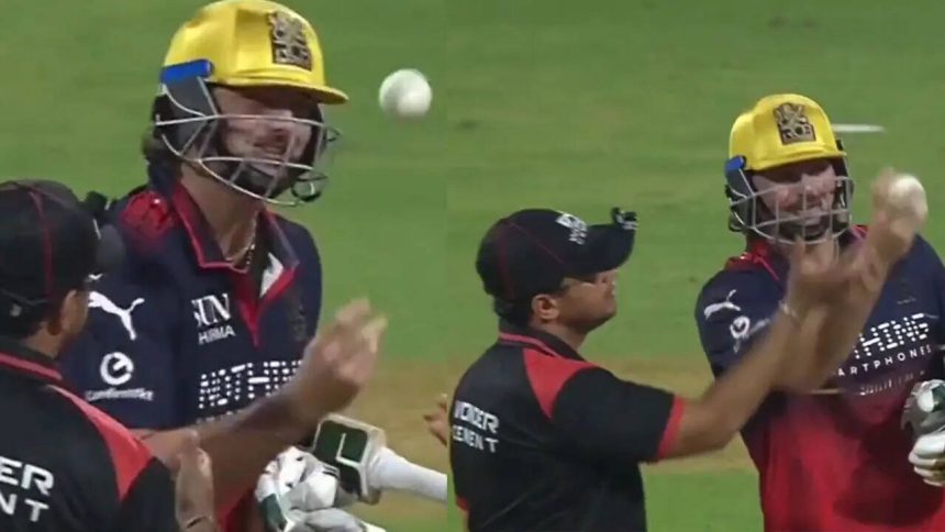 Drama at Wankhede! RCB's Tim David refuses to return ball; umpire annoyed - WATCH