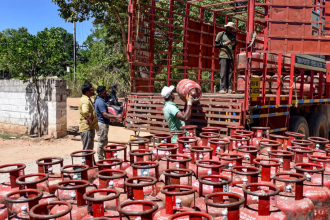 Empty cylinders drive migrants back home