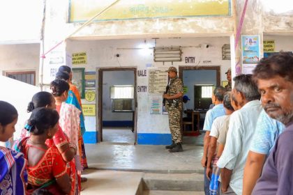 Exit polls differ on West Bengal, Tamil Nadu; give Assam to BJP, Kerala to Cong