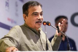 Gadkari takes swipe at carmakers over CAFE-3 lobbying