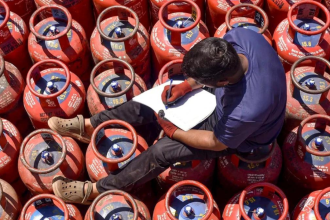 Govt ramps up LPG supply, urges no panic amid Middle East crisis