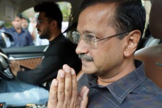 Kejriwal tried to stop defections, but it was a case of too little, too late