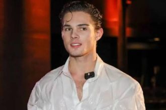 Kick streamer Clavicular collapses mid stream after chokehold as viral video raises questions about live content limits