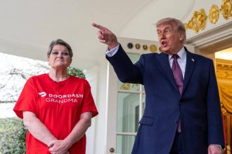 'MAGA grandma' Sharon Simmons flown from Arkansas for DoorDash delivery to Trump: 'No one is claiming it was real'