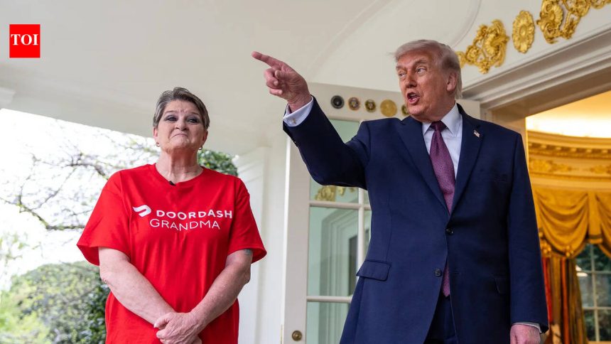 'MAGA grandma' Sharon Simmons flown from Arkansas for DoorDash delivery to Trump: 'No one is claiming it was real'