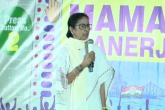 Mamata cites 'load-shedding', warns against 'EVM capture'