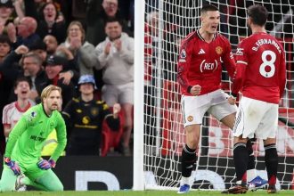 Man United edge Brentford, move within touching distance of UCL