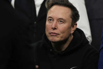 Musk accused of 'ambush' ahead of $100bn OpenAI trial
