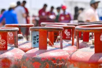 Odisha bans sale of LPG cylinders in open market