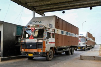 Overloaded vehicles to pay up to 4 times the toll; reporting to Vahan now mandatory