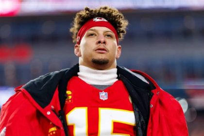 Patrick Mahomes comeback prediction shocks NFL world after injury setback as insiders back him for major NFL honor