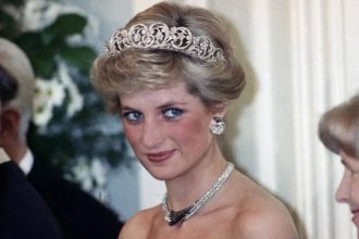 Quote of the day by Princess Diana: “Nothing brings me more happiness than trying to help the most vulnerable people in soc