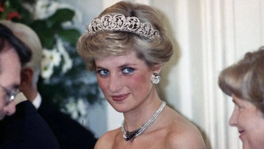 Quote of the day by Princess Diana: “Nothing brings me more happiness than trying to help the most vulnerable people in soc