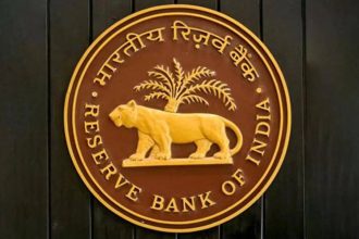 RBI extends US tariff relief as Iran strife disrupts trade