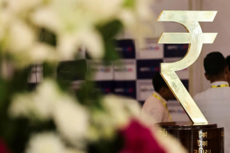 RBI partially rolls back curbs on rupee derivative trades