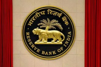 RBI Turns Net Dollar Buyer: central bank rebuilds reserves on Feb inflows; outward remittances pause