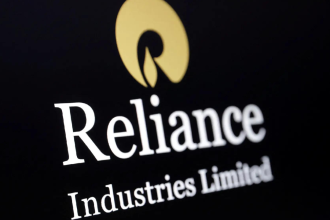Reliance Industries Q4 results: Net profit falls 12.5%; Jio PAT rises 13%