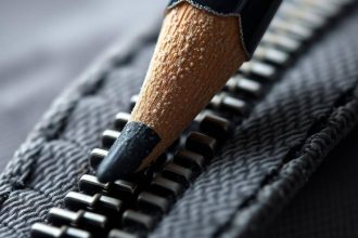 Tired of stuck zippers? This 10-second pencil trick is a total game-changer