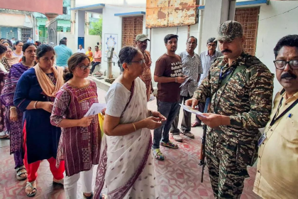 With no repolling recommendations, Bengal & Tamil Nadu break 'past pattern', says EC