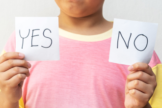 5 age-appropriate ways parents can teach decision-making to children