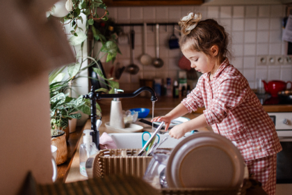 8 simple ways to support independence at home for children