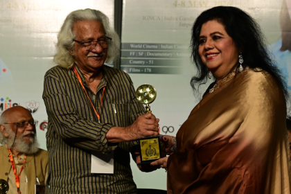 A shared songbook, Runa Laila reassuring constant in delicate Indo-Bangla ties