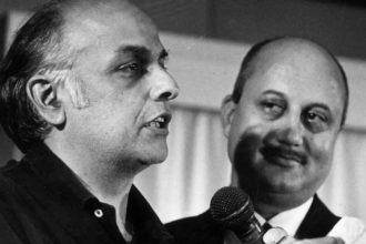 Anupam Kher called Mahesh Bhatt 'the biggest fraud' when he was removed from 'Saaransh'