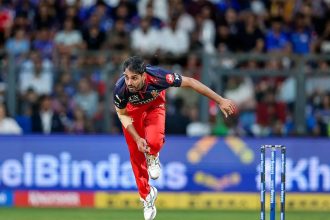 Bhuvneshwar Kumar equals unwanted all-time IPL record during SRH carnage