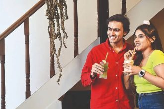 Caught between a sip and a soggy situation: Kolkata’s café crowd isn’t fully sold on the new straw story