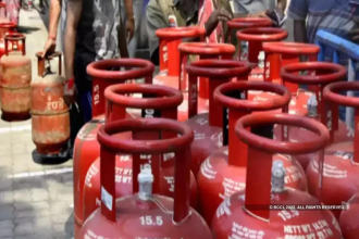 Create 30-day strategic LPG reserve, govt instructs OMCs
