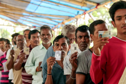 EC orders repoll in 15 booths across Bengal's Magrahat Paschim, Diamond Harbour on May 2
