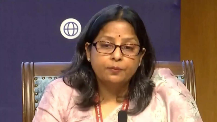 Govt asks oil firms to build 30-day LPG reserves; says no distributor has run dry