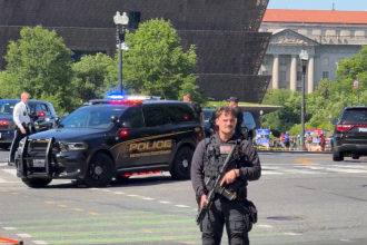 Gun scare near White House: Person shot by law enforcement at Washington Monument