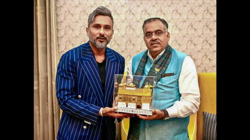 Honey Singh appears with BJP’s Tarun Chugh in anti-drug message in Punjab: 'You can make a comeback too'