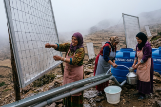 How women in Morocco are turning desert fog into drinking water