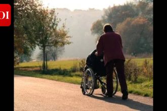 Indian man awarded nearly £30,000 by UK tribunal after employer failed to provide work