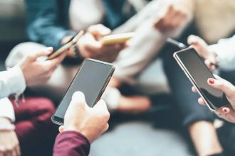 India’s smartphone market faces double-digit slump over rising RAM costs: Reports