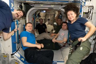 ISS crew studies cancer and blood clots in microgravity; spacewalk training continues