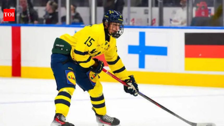 Ivar Stenberg NHL Draft rumor creates uncertainty for Chicago Blackhawks ahead of first-round pick decision