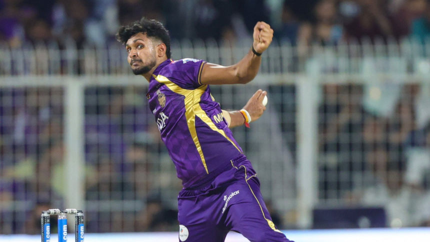 KKR’s 18 crore gamble under threat as Pathirana walks off mid-over on debut