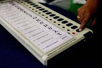 Kolkata flips, BJP leads in 102 of 144 civic wards