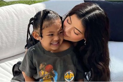 Kylie Jenner talks about how everyone reacted to her pregnancy